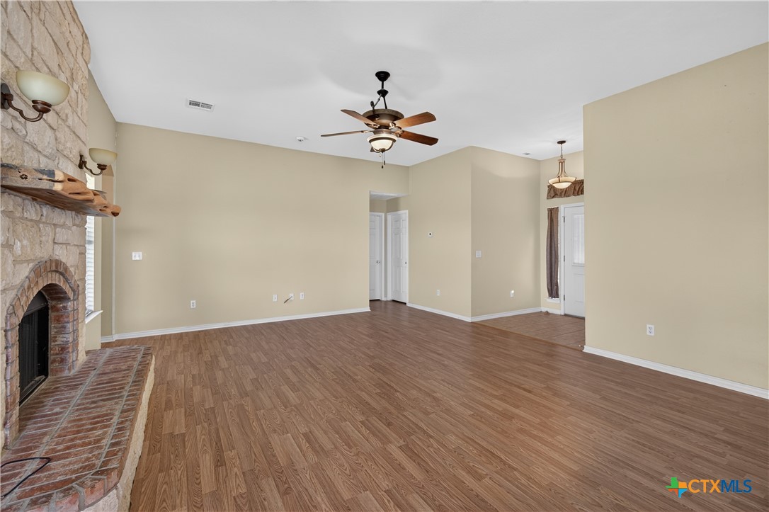8407 Shaw Road Rogers, TX 76569 - Photo 7 of 25 Gallery Image 7
