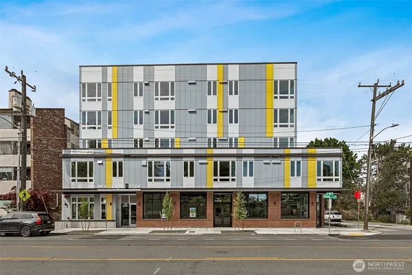 $450,000 | 5819 Phinney Avenue North, Unit 405, Seattle, WA 98103