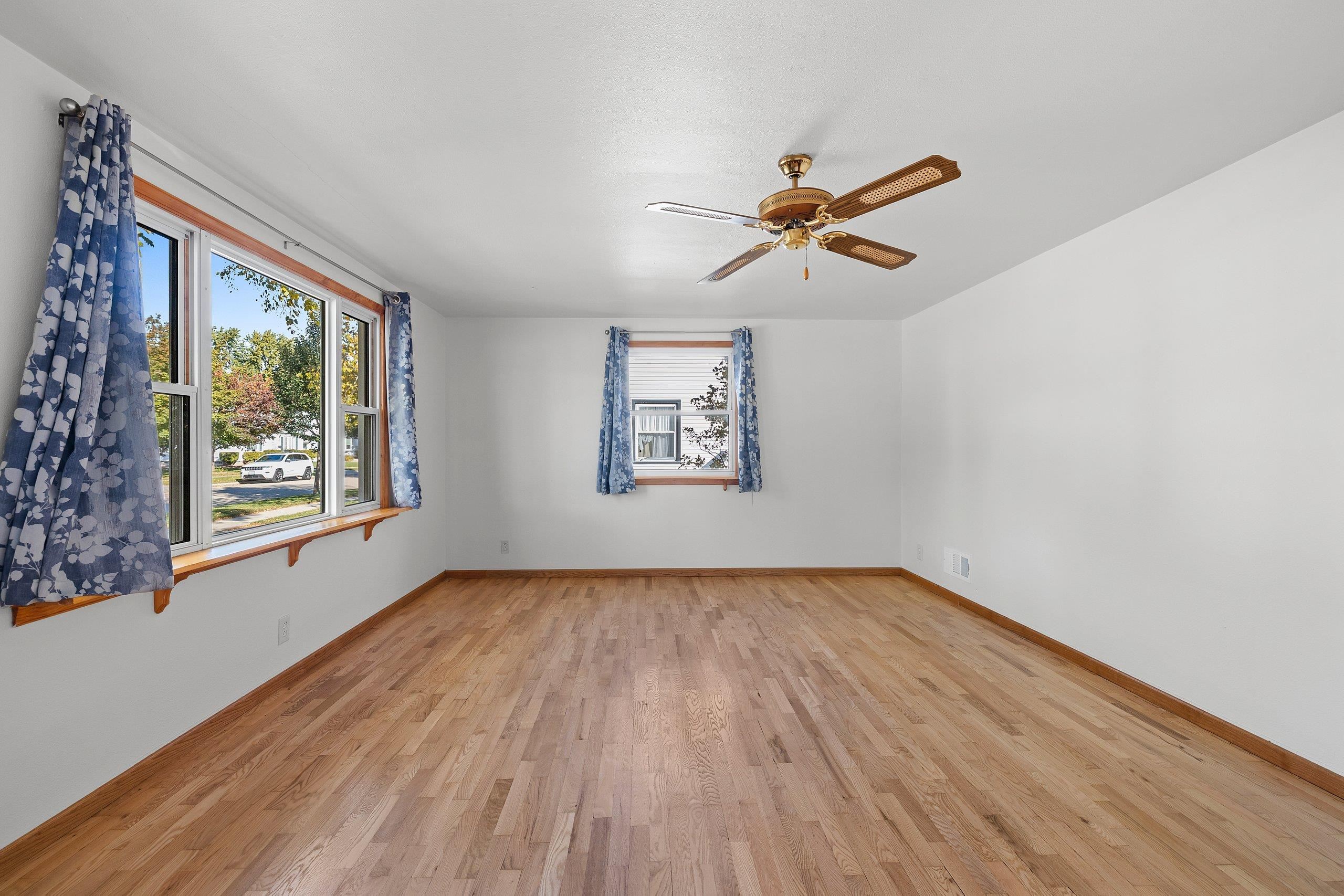 1408 North Wayne Street Appleton, WI 54911 - Photo 2 of 52 Gallery Image 2