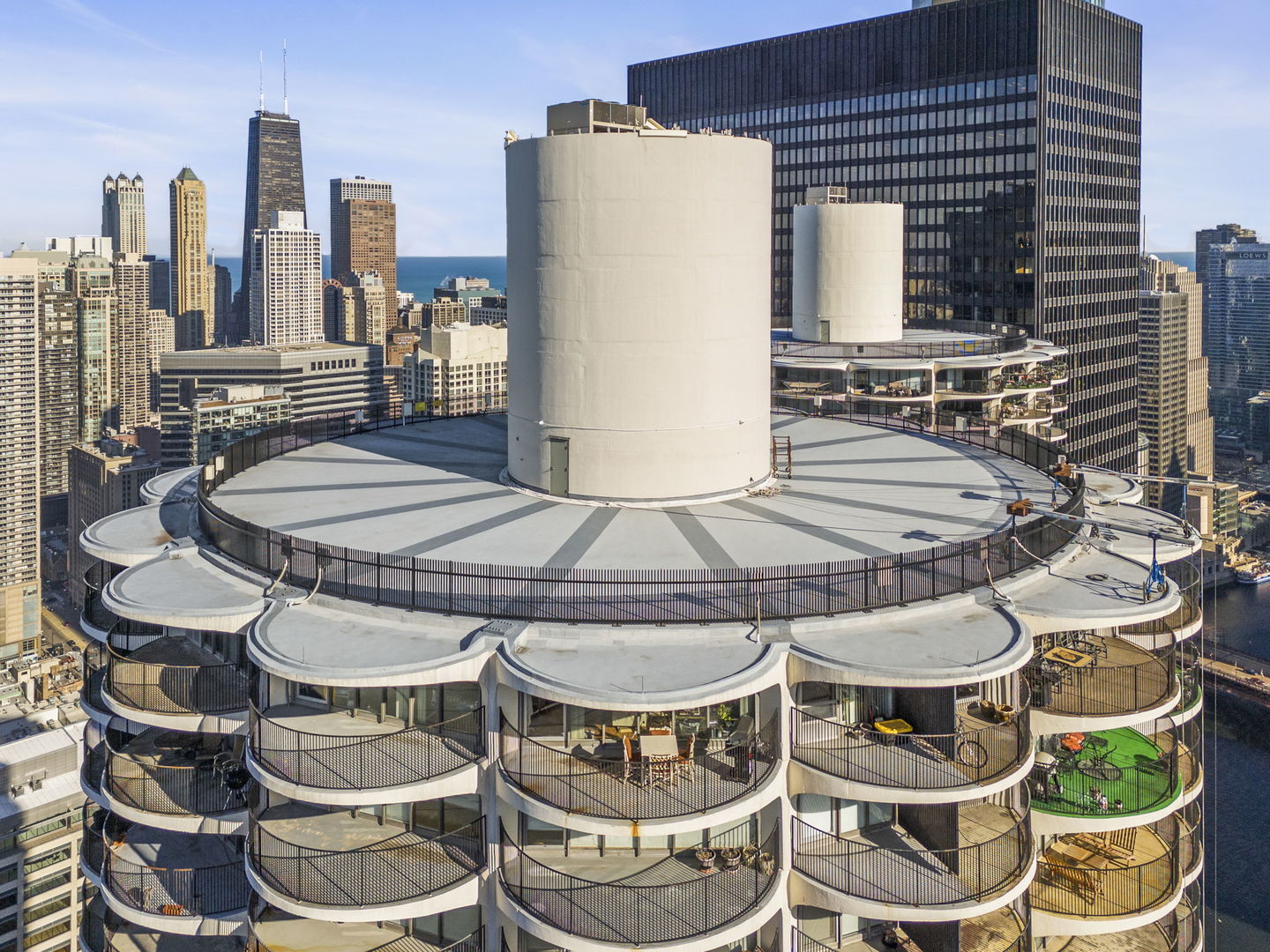 300 North State Street, Unit 3235 Chicago, IL 60654 - Photo 22 of 29