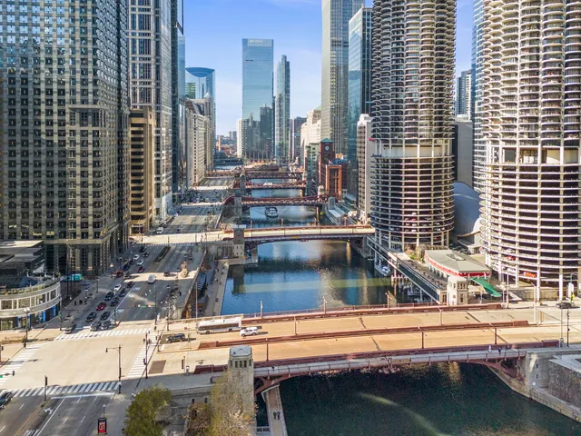 $310,000 | 300 North State Street, Unit 3235, Chicago, IL 60654