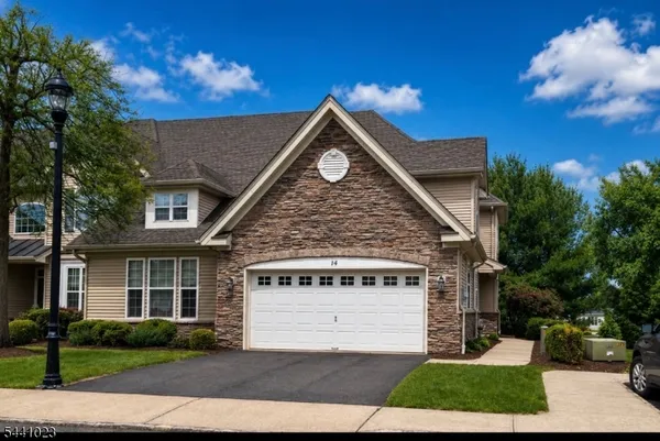 $699,000 | 14 Fehervari Court, Somerset, NJ 08873