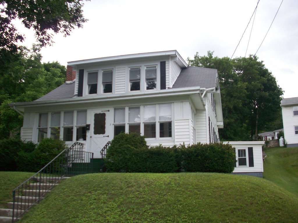 7 Harding Avenue Adams, MA 01220 - Photo 1 of 4 Front
