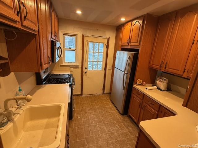 35 Marlow Road Valley Stream, NY 11580 - Photo 18 of 19