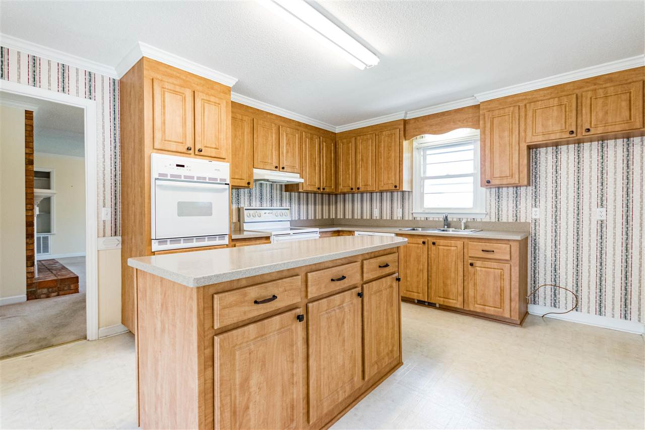 10317 Ten-Ten Road Raleigh, NC 27603 - Photo 8 of 26 Photo 8