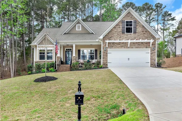 $549,900 | 2638 Dog Leg Lane, Seneca, SC 29678