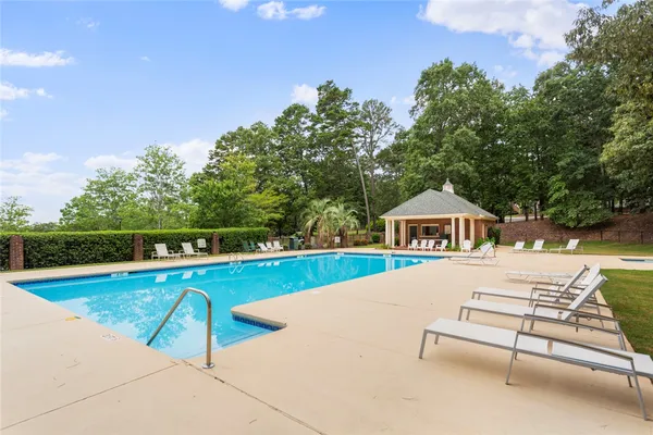 $549,900 | 2638 Dog Leg Lane, Seneca, SC 29678