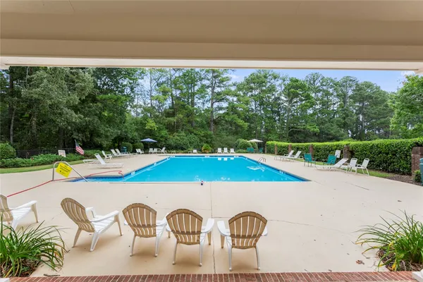 $549,900 | 2638 Dog Leg Lane, Seneca, SC 29678