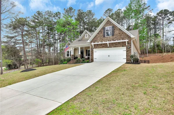 $549,900 | 2638 Dog Leg Lane, Seneca, SC 29678