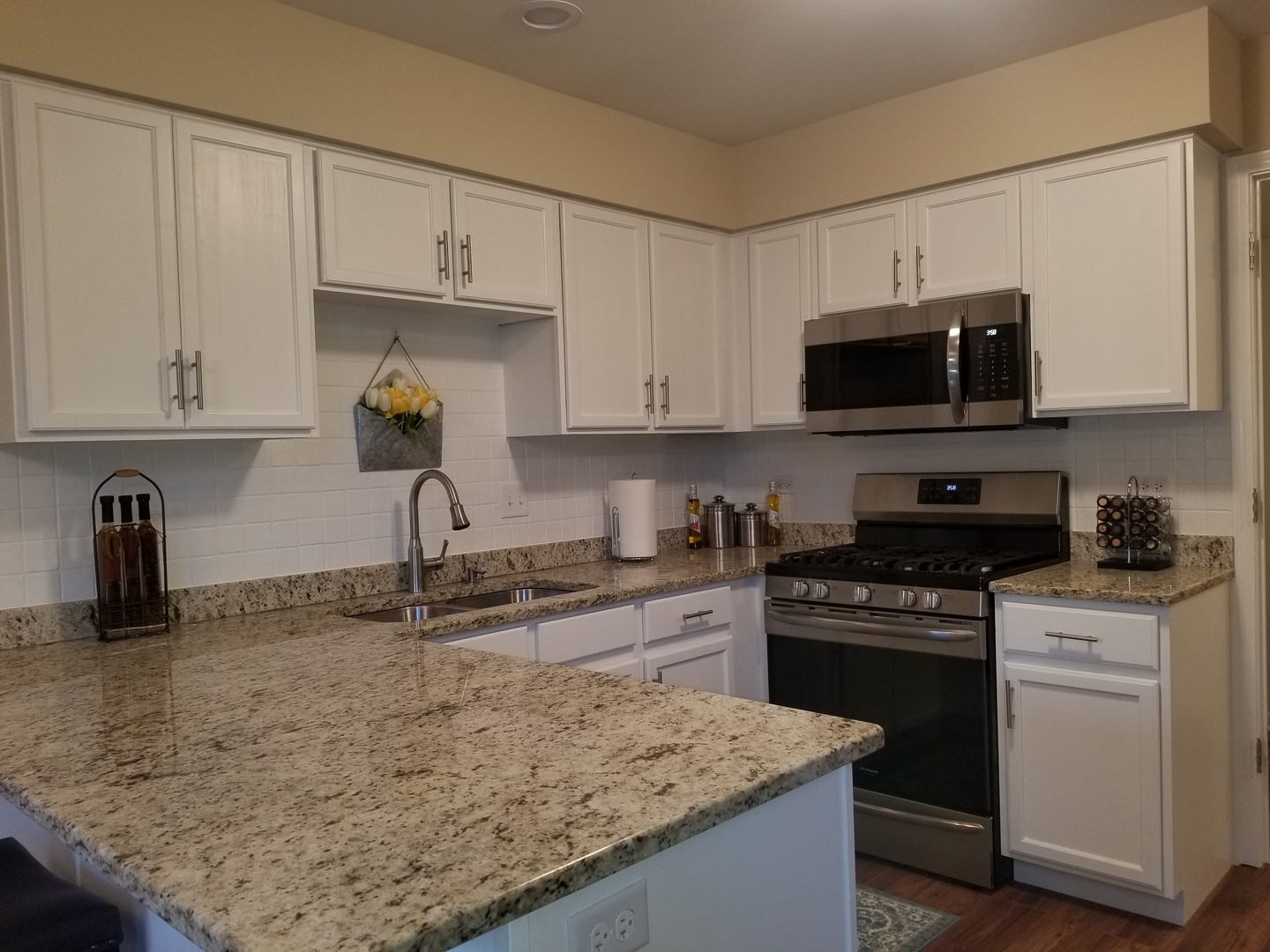 63 Rolling Oaks Road, Unit D Sugar Grove, IL 60554 - Photo 13 of 39