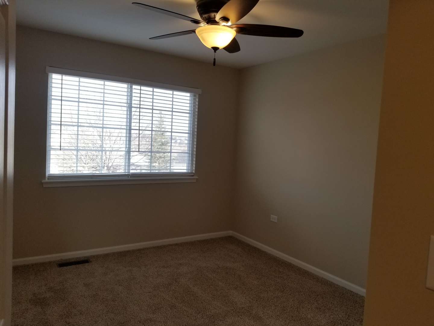 63 Rolling Oaks Road, Unit D Sugar Grove, IL 60554 - Photo 36 of 39