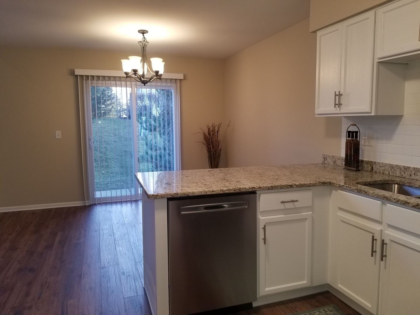63 Rolling Oaks Road, Unit D Sugar Grove, IL 60554 - Photo 9 of 39