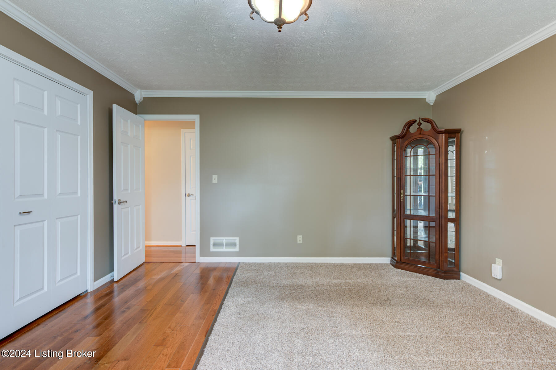966 Plum Ridge Road Taylorsville, KY 40071 - Photo 18 of 47 18 Primary Bedroom 2