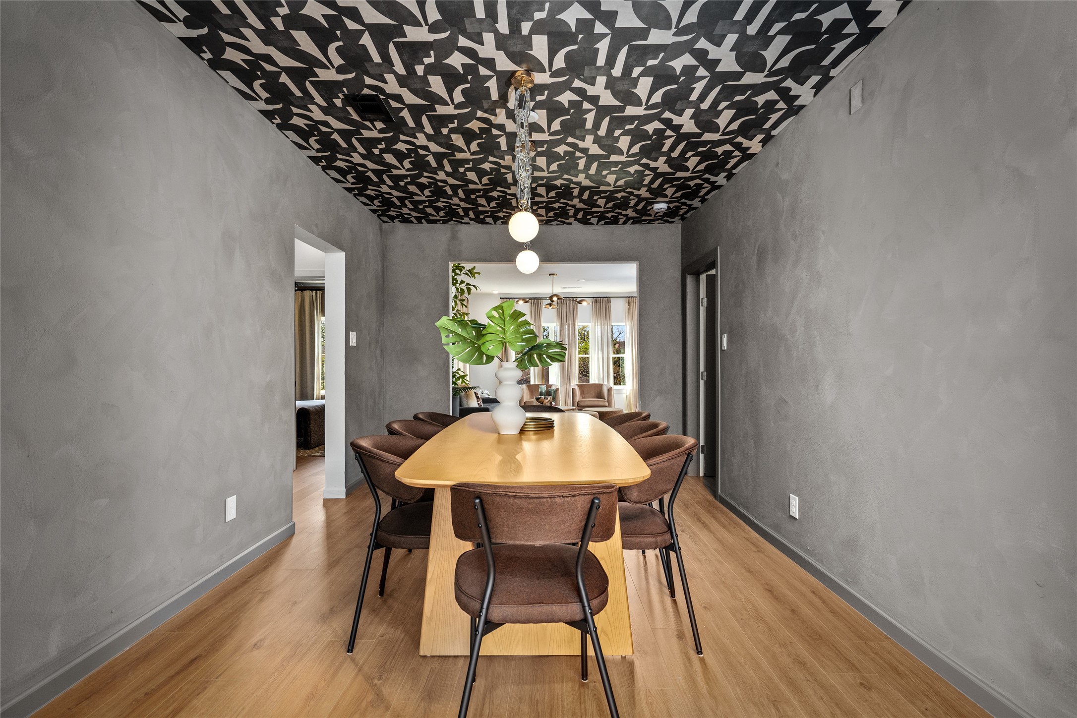 2901 Cleburne Street Houston, TX 77004 - Photo 33 of 50 a dining room with furniture a rug and wooden floor