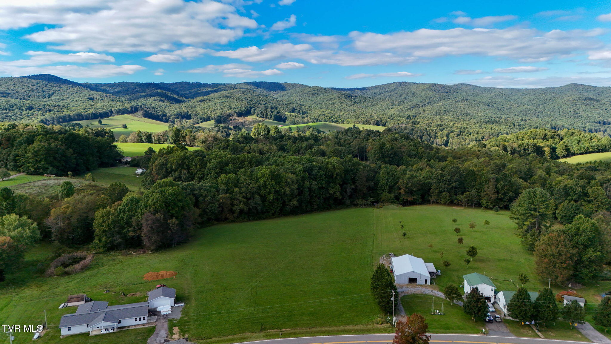 133 Shady Valley Shady Valley, TN 37688 - Photo 13 of 28 18-web-or-mls-TBD TN-133 Drone DOM-19
