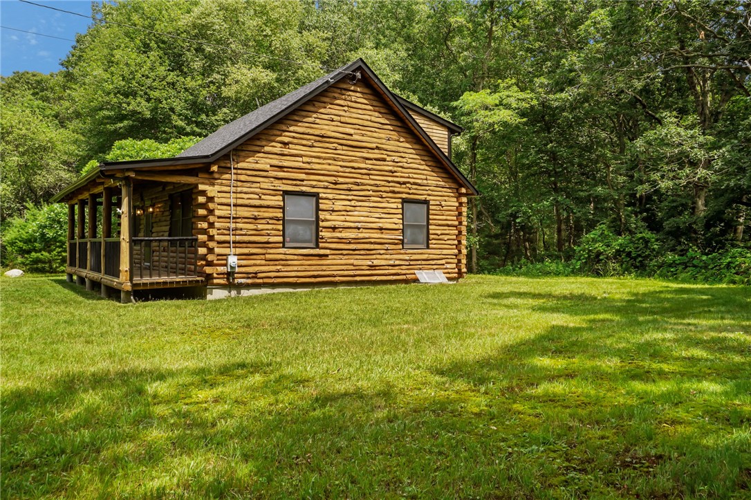 1221 S Road South Kingstown, RI 02879 - Photo 3 of 33