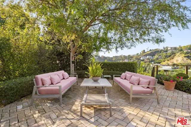 $5,150,000 | 1441 Oriole Drive, Los Angeles, CA 90069