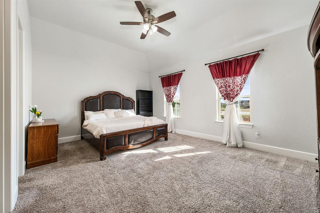 4601 Whitestone Drive Allen, TX 75002 - Photo 30 of 40 2nd Master Suite