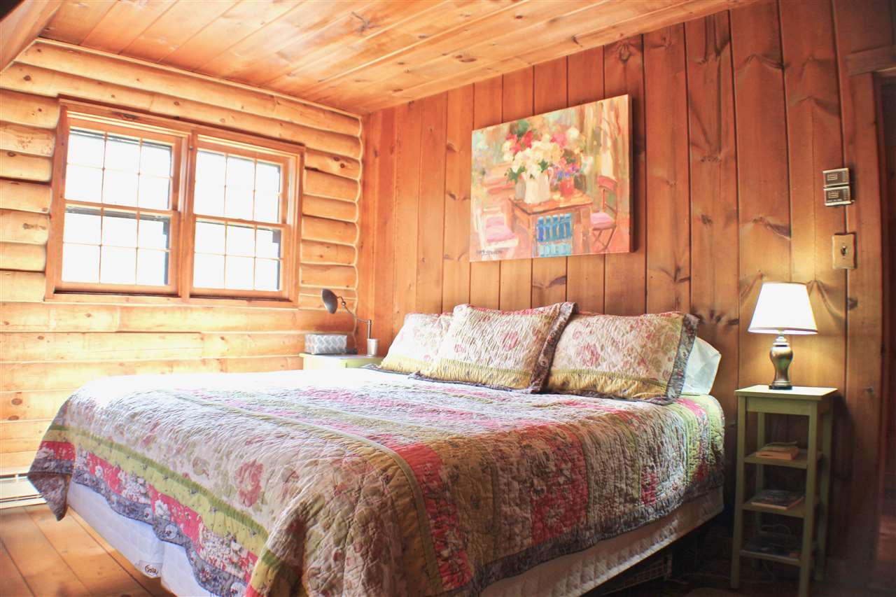 216 Howard Road Jamaica, VT 05343 - Photo 16 of 26