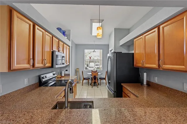 $315,000 | 21330 Lancaster Run, Unit 1218, Estero, FL 33928