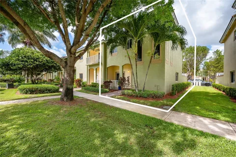 $365,000 | 2343 Southeast 16th Place, Homestead, FL 33035