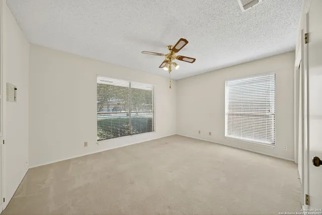 $384,000 | 6314 Cypress Creek, Windcrest, TX 78239