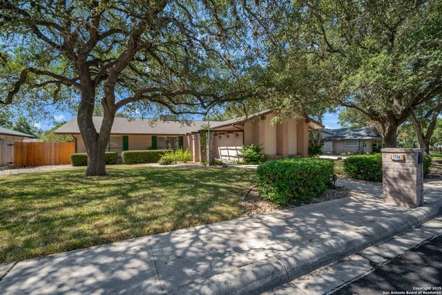 $384,000 | 6314 Cypress Creek, Windcrest, TX 78239