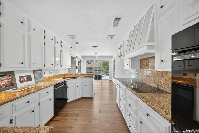 $384,000 | 6314 Cypress Creek, Windcrest, TX 78239