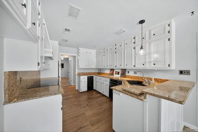 $384,000 | 6314 Cypress Creek, Windcrest, TX 78239