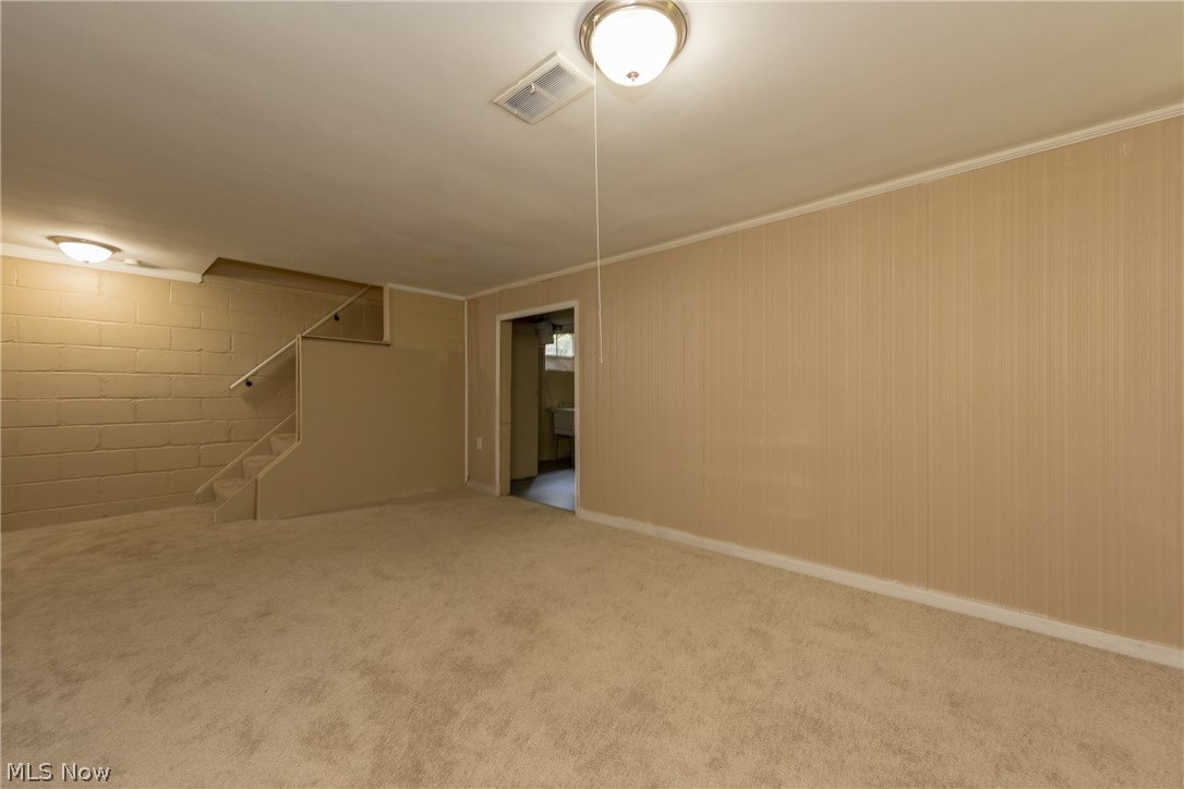 1131 Haselton Road Cleveland Heights, OH 44121 - Photo 27 of 31