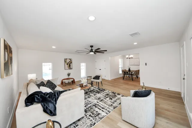 $254,999 | 8706 Meadowview Drive, Houston, TX 77037