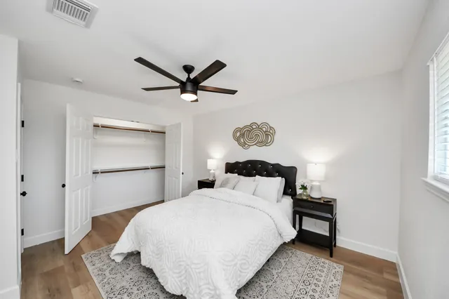 $254,999 | 8706 Meadowview Drive, Houston, TX 77037