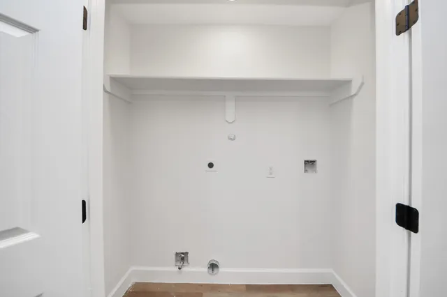 $254,999 | 8706 Meadowview Drive, Houston, TX 77037