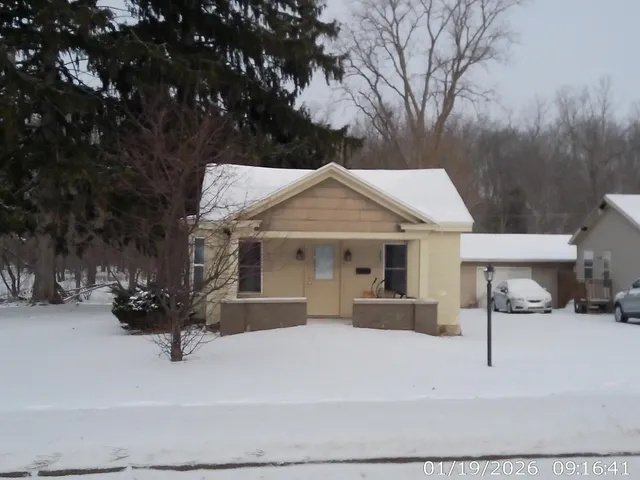 $1 | 463 East Chicago Street, Jonesville, MI 49250