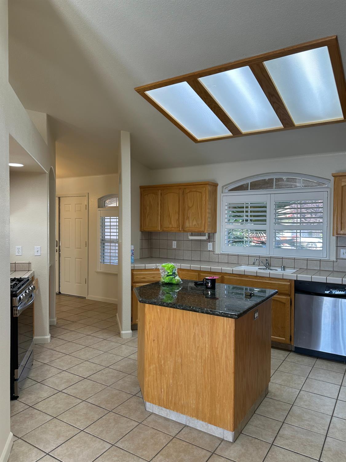 220 South Double Tree Way Madera, CA 93637 - Photo 18 of 69