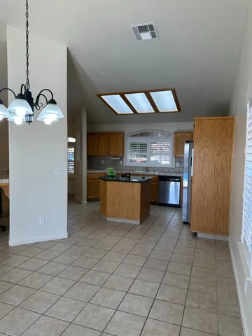 $440,000 | 220 South Double Tree Way, Madera, CA 93637