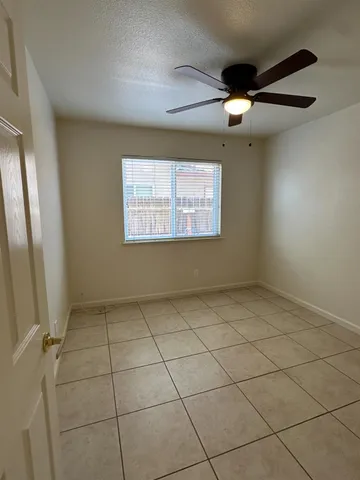 $440,000 | 220 South Double Tree Way, Madera, CA 93637