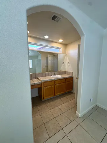 $440,000 | 220 South Double Tree Way, Madera, CA 93637