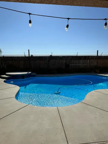 $440,000 | 220 South Double Tree Way, Madera, CA 93637