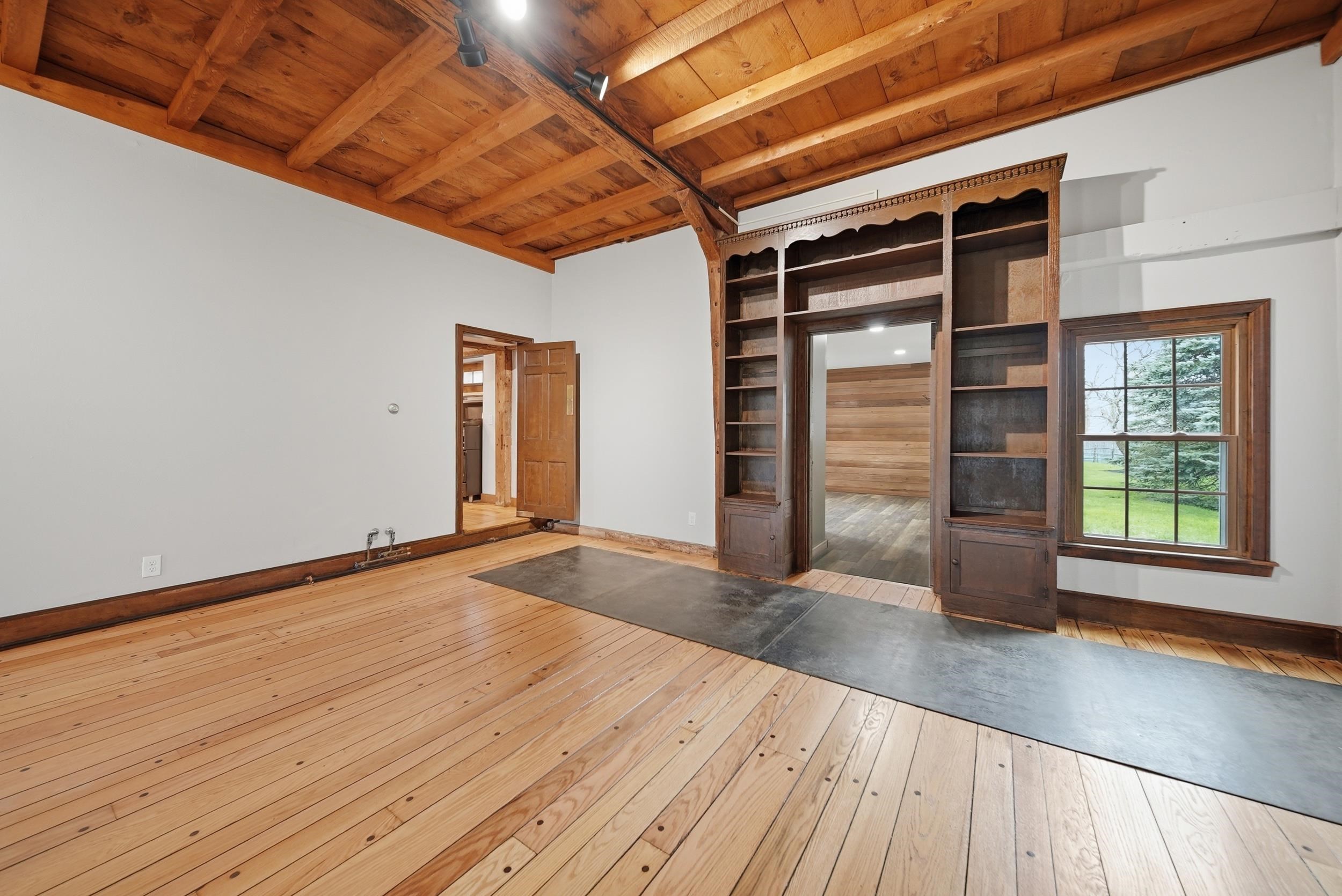1 Cross Road Francestown, NH 03043 - Photo 23 of 60