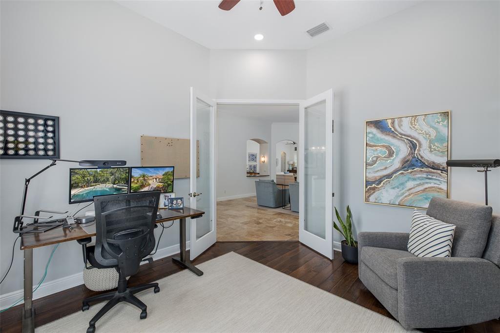 2880 Waters Edge Road Palm Harbor, FL 34685 - Photo 9 of 52