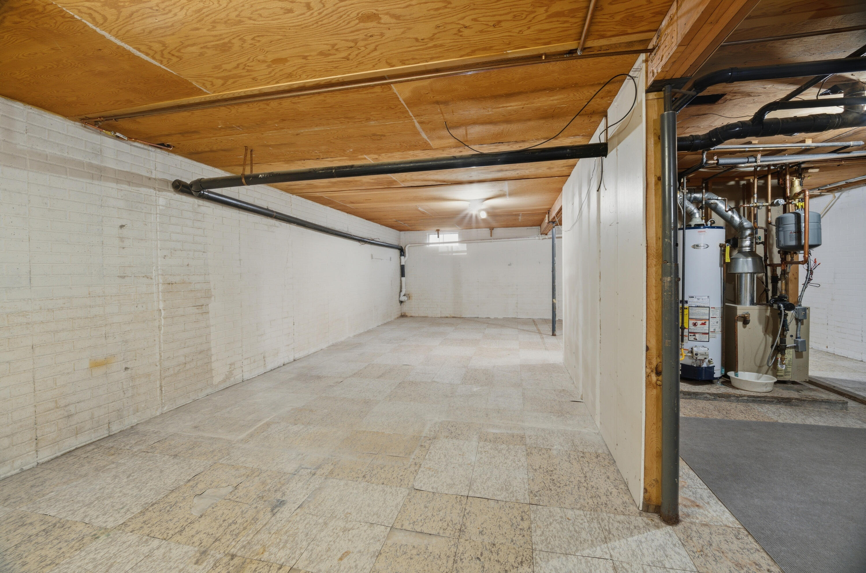 6121 Black Wolf Point Road Black Wolf, WI 54902 - Photo 36 of 85 Basement