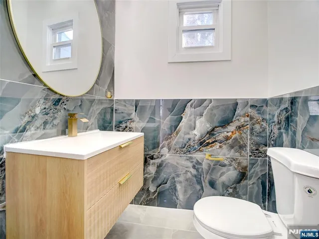 $499,000 | 50 Hillyer Street, Orange, NJ 07050