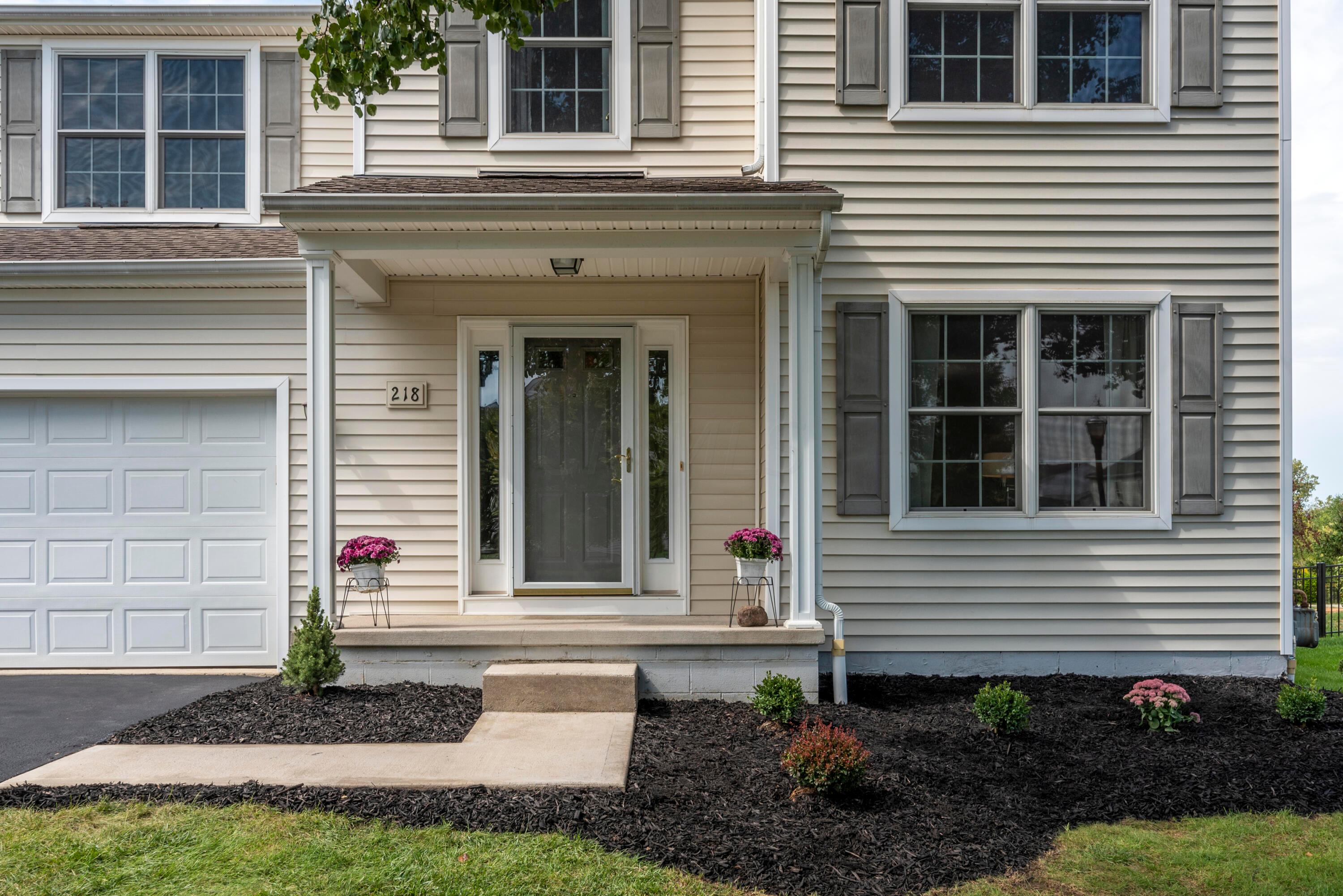218 Vista Ridge Drive Delaware, OH 43015 - Photo 3 of 46 MAR_5841