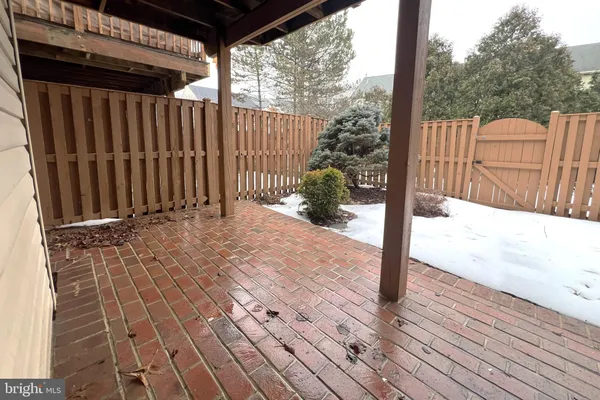 $3,800 | 2035 Madrillon Springs Court, Vienna, VA 22182