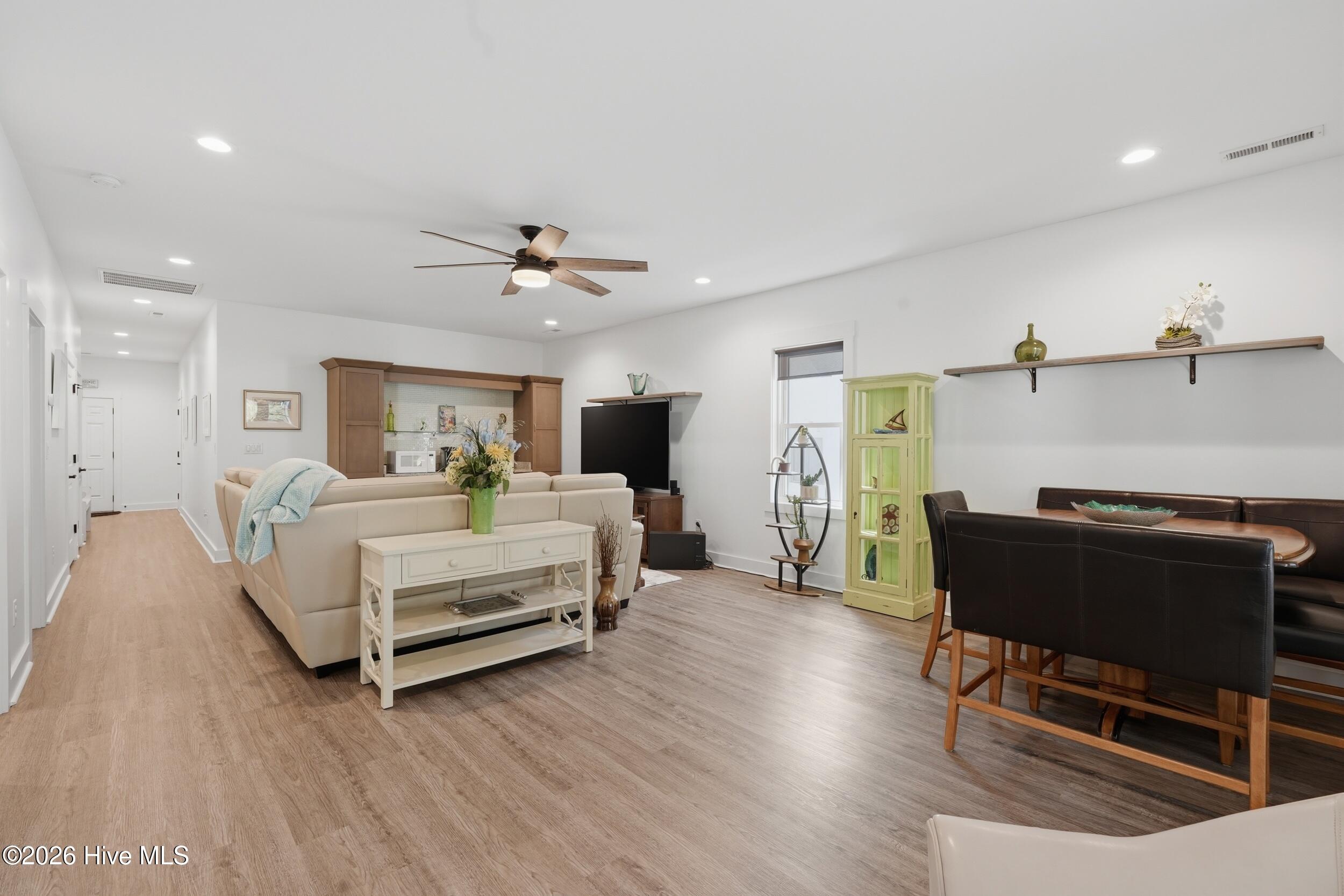 131 Everett Park Trail Holly Ridge, NC 28445 - Photo 61 of 120 58_family room