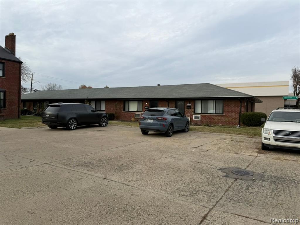 28639 John R Road Madison Heights, MI 48071 - Photo 4 of 4
