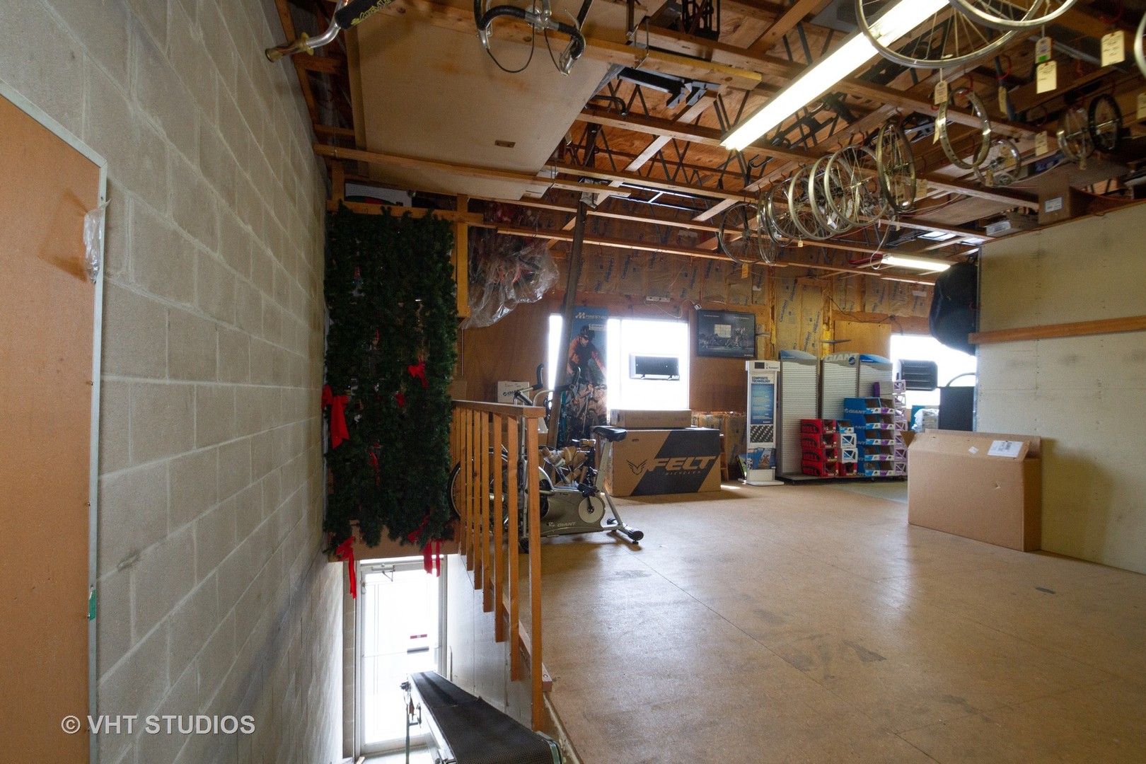 514 Windsor Road Loves Park, IL 61111 - Photo 25 of 33 a view of a livingroom with furniture hardwood and a window