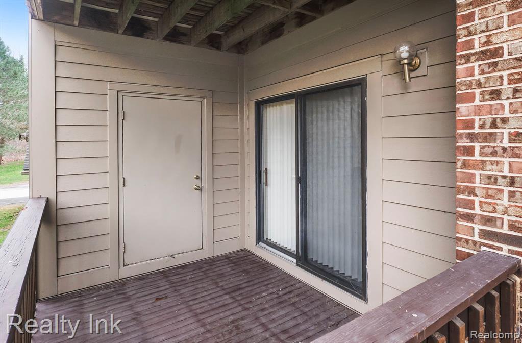 11841 Sycamore Road, Unit 37 Plymouth, MI 48170 - Photo 12 of 16