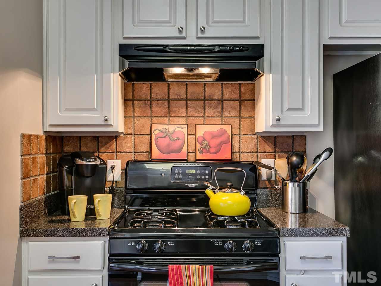 3530 Dixon Road Durham, NC 27707 - Photo 6 of 25 Gallery Image 6